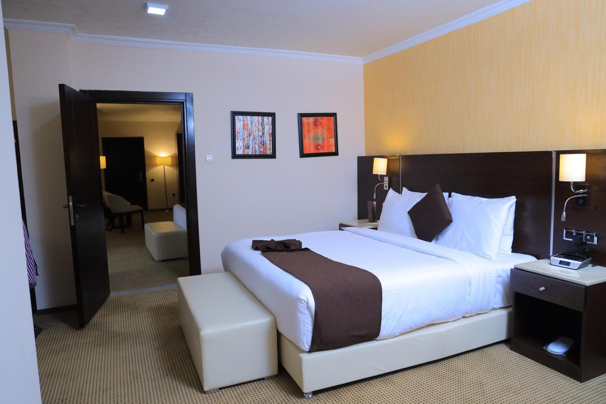 Cassiopeia Hotel Addis Ababa Exterior photo