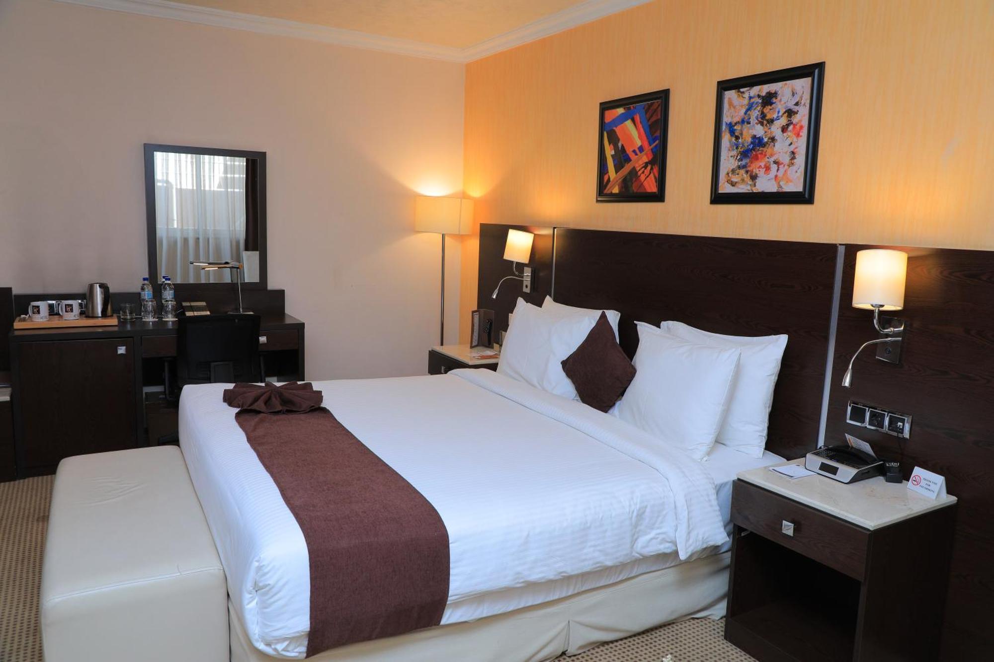 Cassiopeia Hotel Addis Ababa Exterior photo